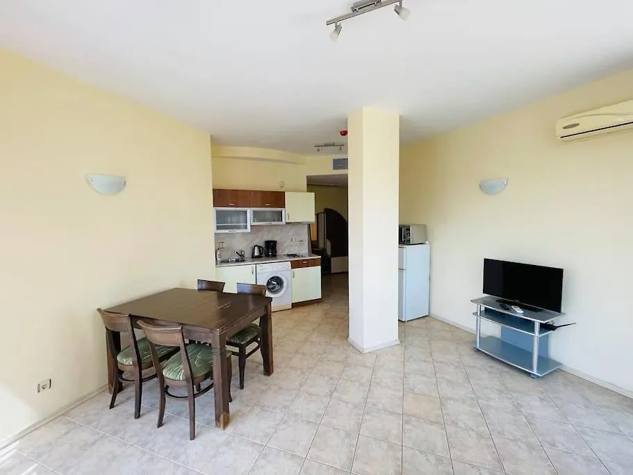 Kaya Apartments Slăntjev Brjag