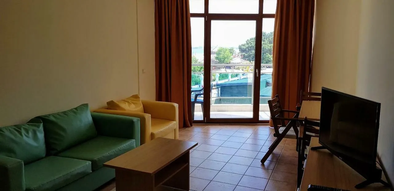 Kaya Apartments Slăntjev Brjag 0*,
